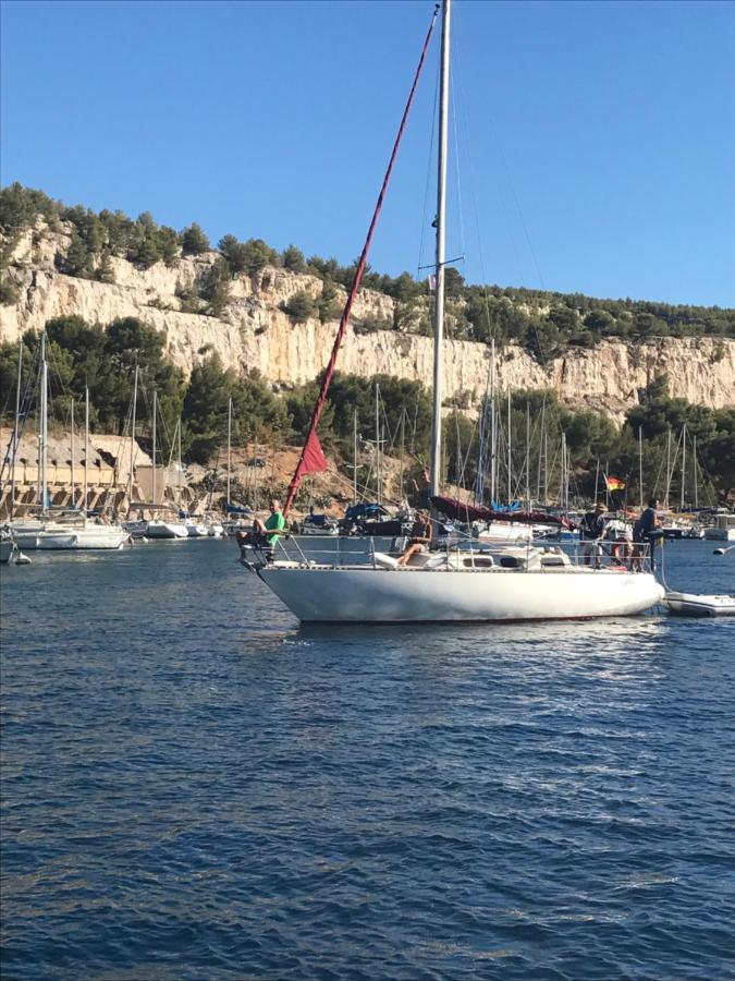 Cassis, le Grand Bleu, triplex vue mer, port plage 10mn à pieds Esterno foto
