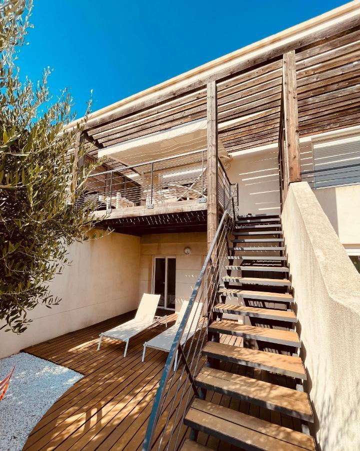 Cassis, le Grand Bleu, triplex vue mer, port plage 10mn à pieds Esterno foto