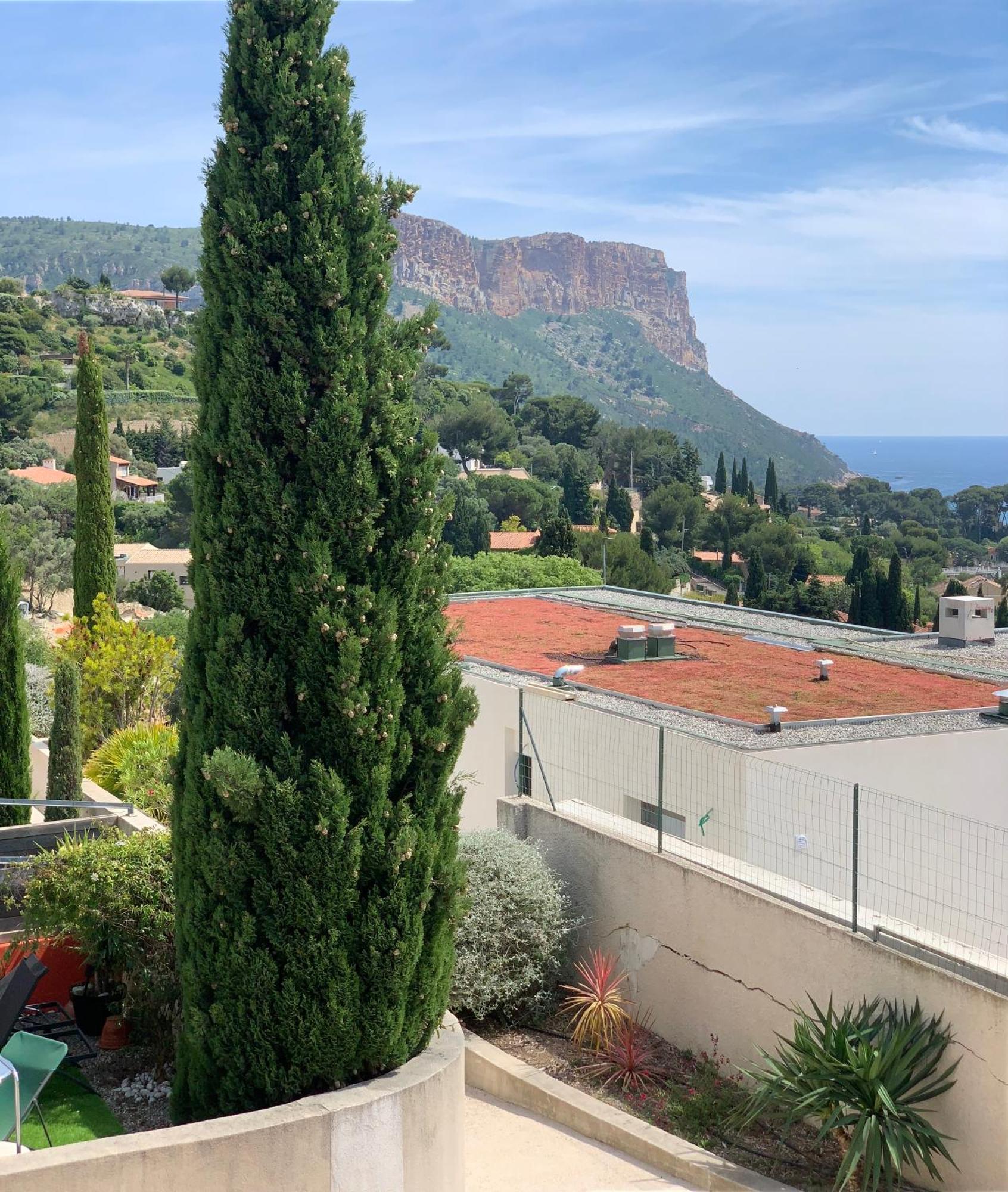 Cassis, le Grand Bleu, triplex vue mer, port plage 10mn à pieds Esterno foto