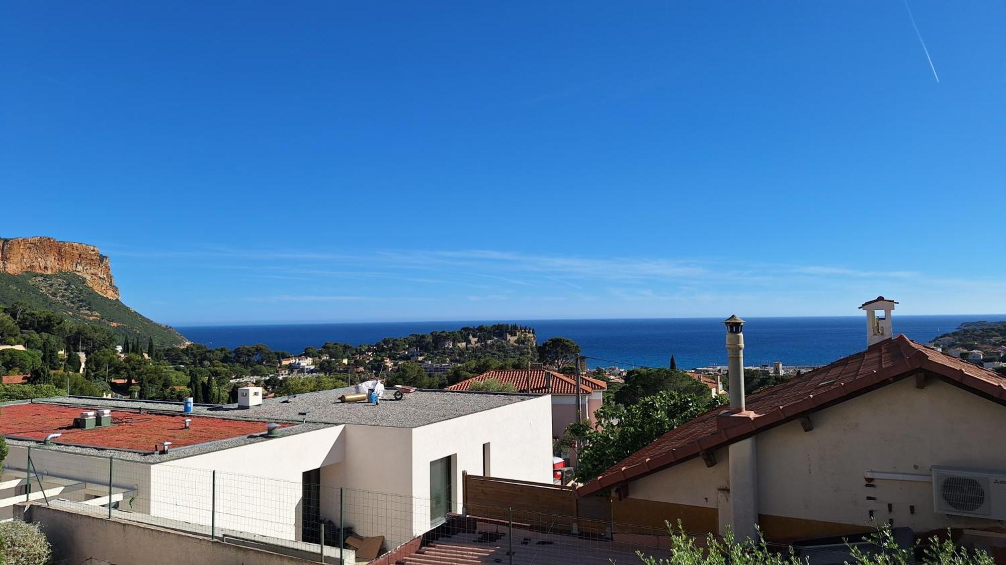 Cassis, le Grand Bleu, triplex vue mer, port plage 10mn à pieds Esterno foto