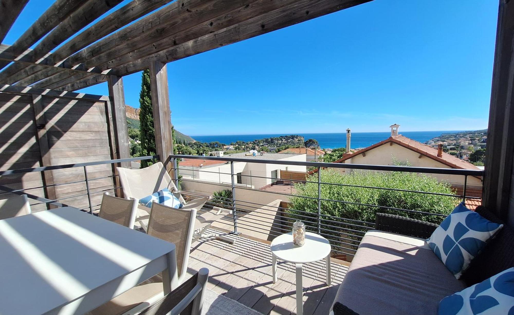 Cassis, le Grand Bleu, triplex vue mer, port plage 10mn à pieds Esterno foto